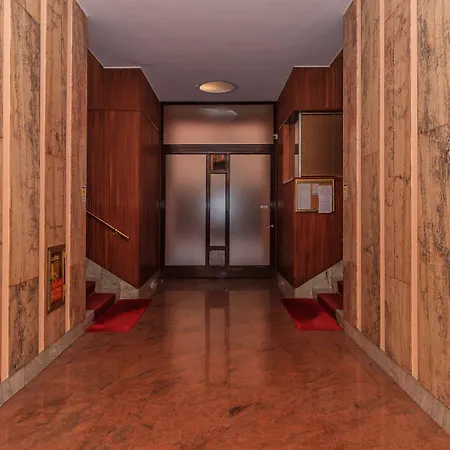Joivy Cosy 1bed Flat In Fiera, Mediolan