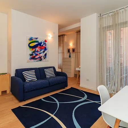 Joivy Cosy 1bed Flat In Fiera, * Mediolan